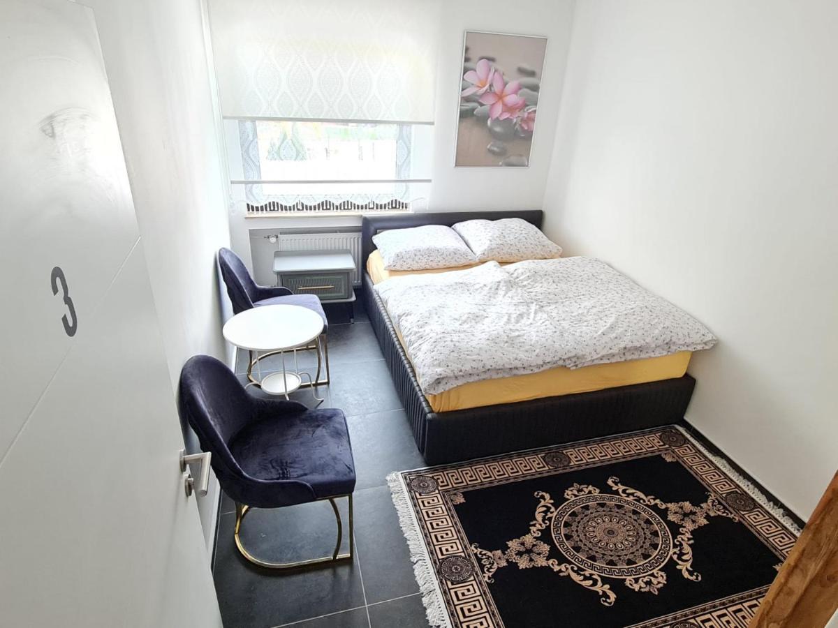 Roggendorf Zimmervermietung 쾰른 외부 사진